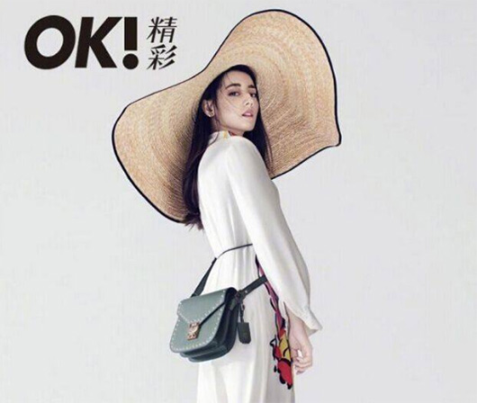 看看女星們花式戴草帽的帽子戲法！